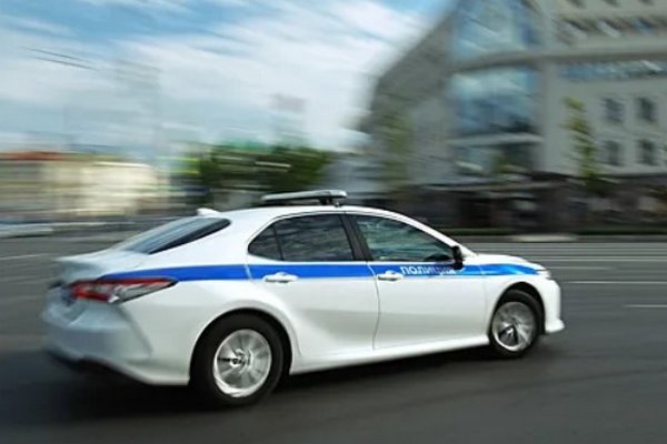 Неизвестные расстреляли BMW и украли 4 млн рублей в Подмосковье