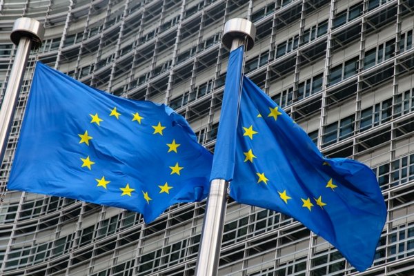 ЕС и Украина договорились о миллиарде евро экстренной помощи