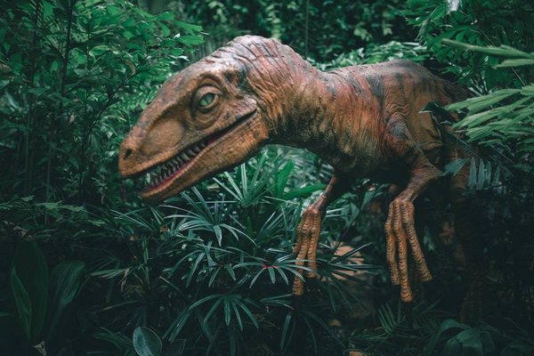 Ученые выдвинули новую теорию о динозаврах на Земле