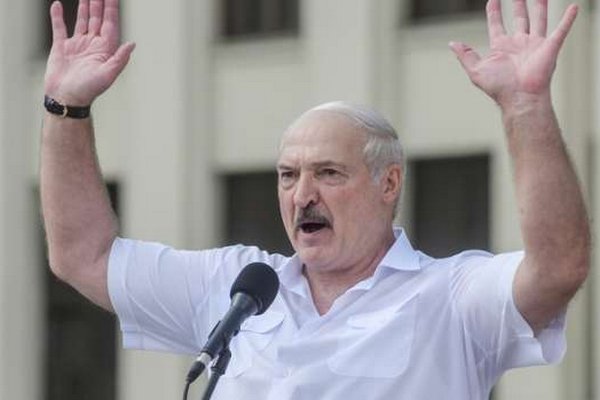 Хакеры взломали сайт Миноблисполкома и пожелали Лукашенко «дожить до приговора»
