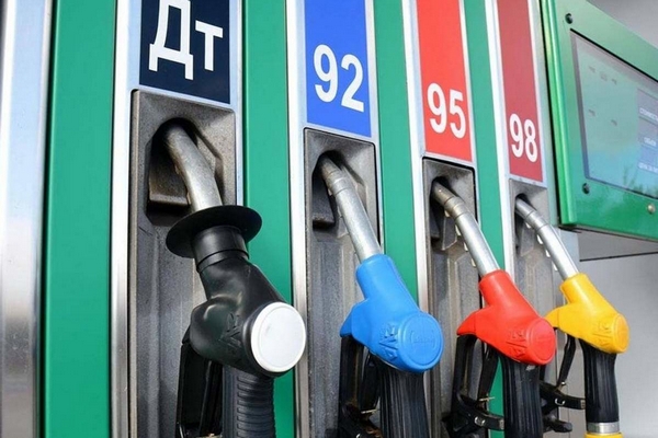 Ціни на пальне сьогодні: скільки коштує бензин, газ і дизель