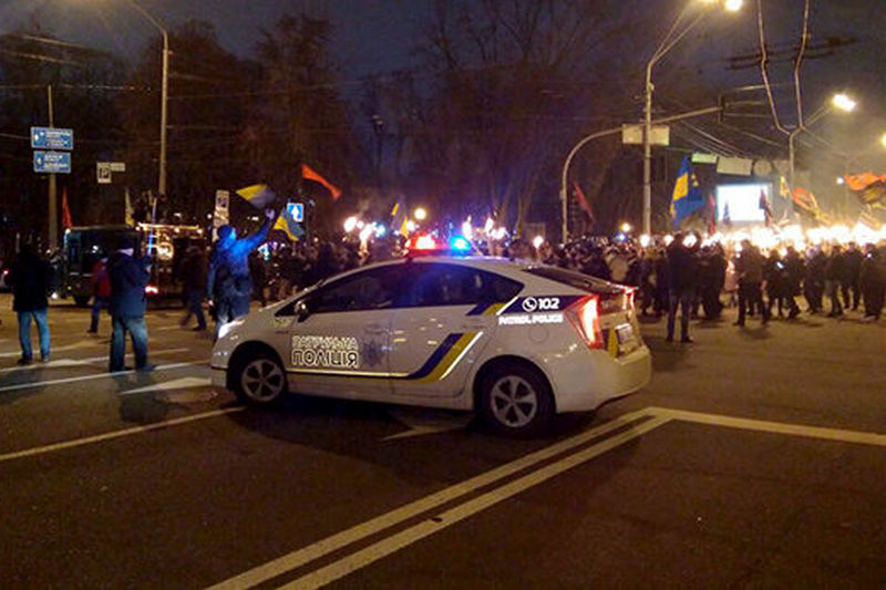 Полиция отчиталась о факельном шествии в Киеве