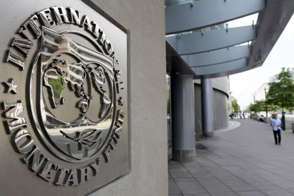Украина может запросить еще один экстренный транш от МВФ