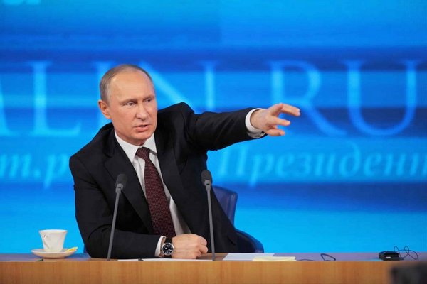 Путин выступил с новым обращением: что он сказал