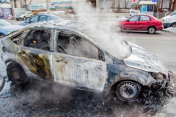 В Николаевской области горели магазин, дом и автомобиль