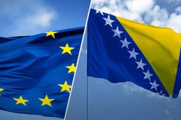 Косово подало заявку на вступление в ЕС, а Босния – получила статус кандидата