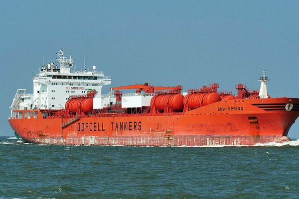 WSJ: Экспорт российской нефти морским путем снизился на четверть