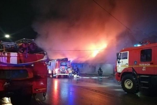 В Кемерово при пожаре в доме престарелых заживо сгорели десятки людей