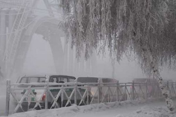 Якутск замерзает: тысячи семей остались без тепла в минус 42 градуса