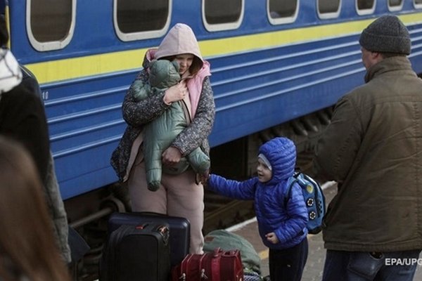 Из Польши вернулось большинство украинских беженцев