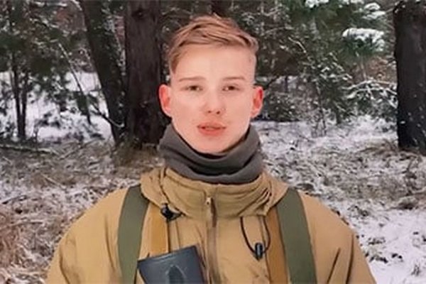 18-летний россиянин пешком перешел границу с Украиной, чтобы воевать против Кремля