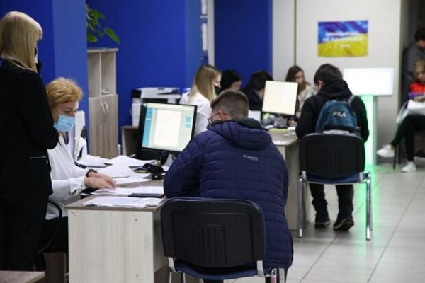 Украинцы могут рассчитывать на дополнительную денежную помощь от организации ZOA