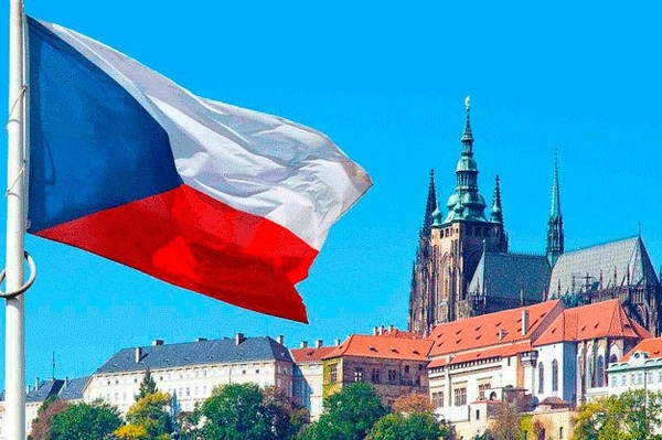 Как получить высшее образование в Чехии бесплатно