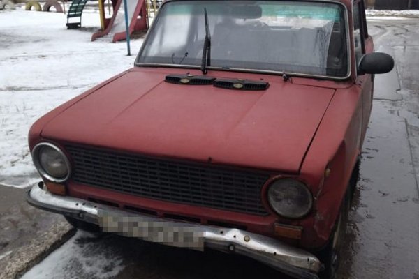 На Харьковщине задержан парень, угнавший автомобиль с целью “покататься”