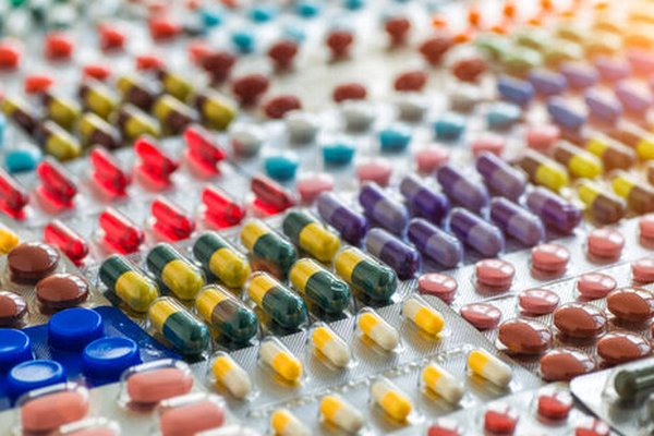 В Украине с апреля многие лекарства будут продаваться только по е-рецептам. Список препаратов