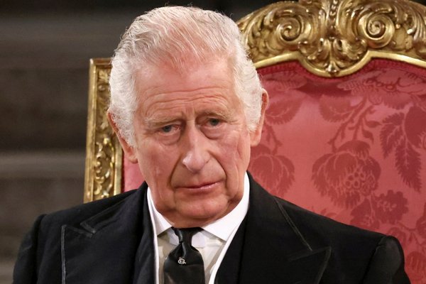 Рейтинг короля Чарльза III падает, принцесса Кейт самая популярная у британцев - опрос