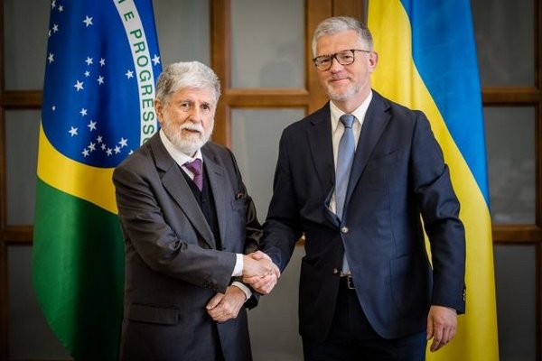 Мельник провел переговоры со спецпомощником президента Бразилии