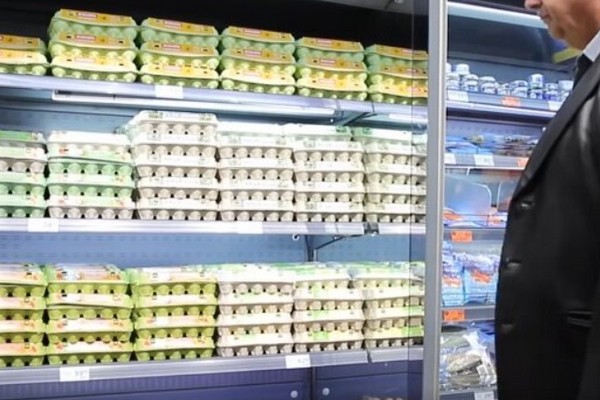 Почти на 40 гривен дешевле: цены на яйца внезапно рухнули, за сколько можно купить десяток