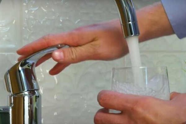 Чтобы не травить организм: как проверить качество воды из-под крана в домашних условиях, метод доступный каждому