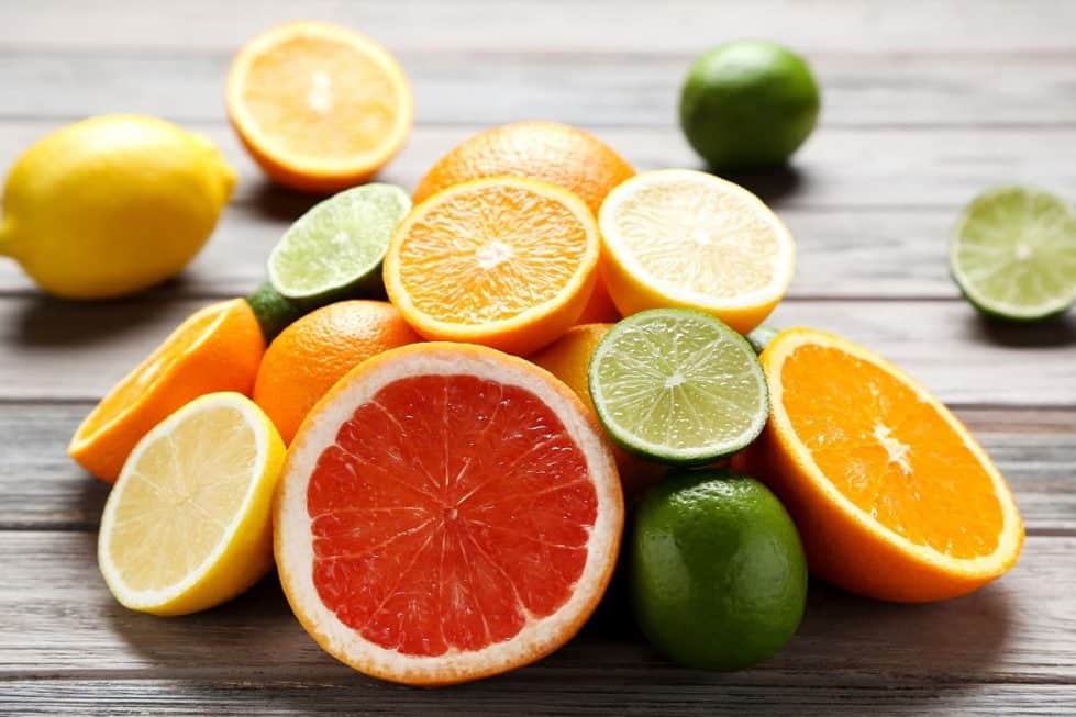 Эксперты назвали три фрукта, вызывающие всплески сахара в крови и мешающие похудеть