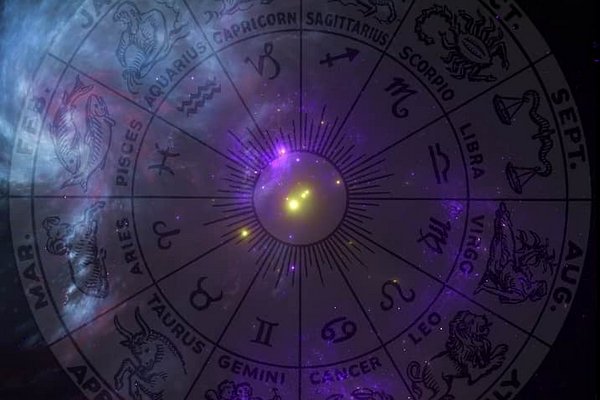 Двум знакам Зодиака август сулит судьбоносную встречу — астролог