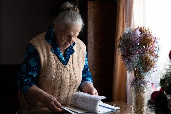 Пенсии в Украине: кто и когда получит повышение