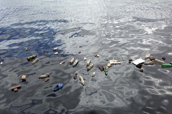 Исследователи подсчитали, сколько пластика попадает в Мировой океан