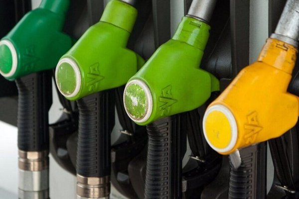 Цены превысили 60 гривен за литр: АЗС вновь подняли стоимость бензина, дизеля и автогаза