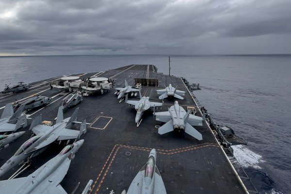 США разместили сразу три авианосца в Тихом океане
