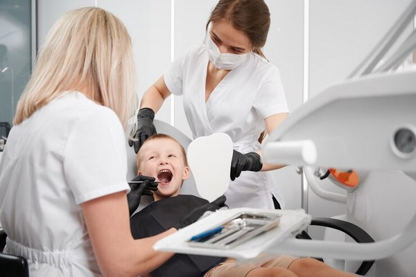 Важливість лікування зубів у дитини - поради дитячого стоматолога