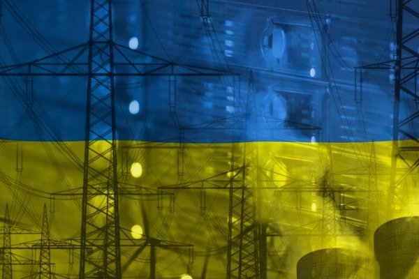 Успейте: в Yasno обратились к украинцам из-за оплат за свет