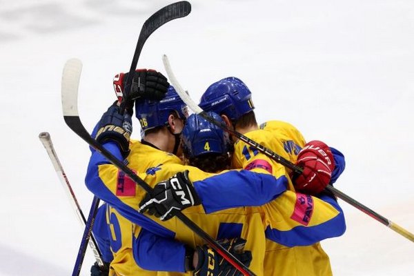 Хоккейная сборная Украины разбила Эстонию на старте ЧМ-2024