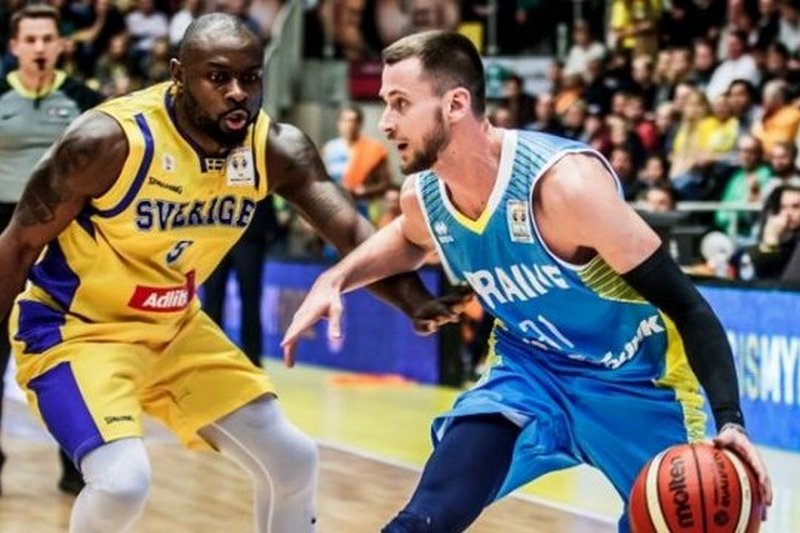 Баскетбол: сборная Украины обыграла дома у шведов в отборе на чемпионат мира
