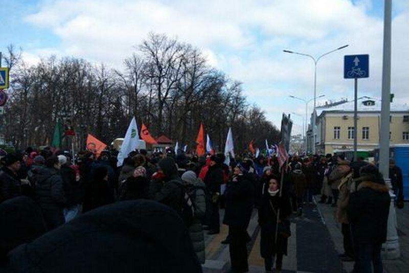 На марше памяти Немцова в Москве задержали трех человек