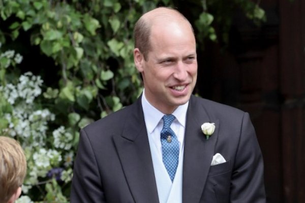 Принц Уильям посетил без Кейт Миддлтон свадьбу лучшего друга