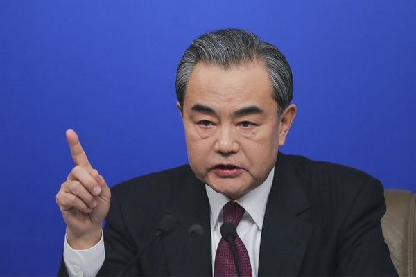 Китай отказался от участия в саммите мира, - Reuters
