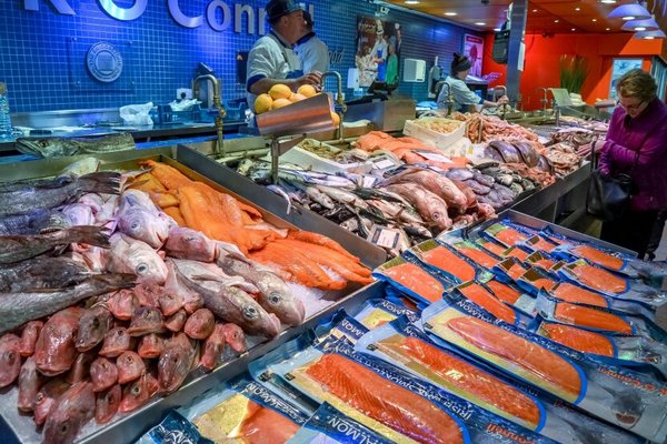 В июле продолжили расти цены на рыбу: сколько стоят карп, скумбрия и сельдь