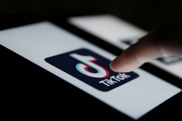 TikTok заключит соглашение, чтобы остаться доступным в США, - топ-инвестор