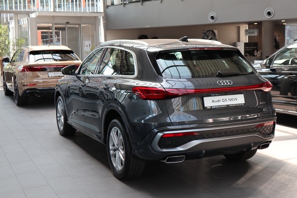 Третье поколение Audi Q5: европейский кроссовер добрался до украинского рынка