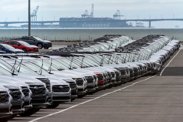 Автомобильная торговля США-ЕС: тарифы снижены до 15%