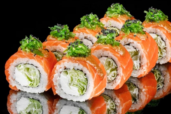 Суші від EatSushi як заміна важким вечерям: що обрати, щоб почуватися легко
