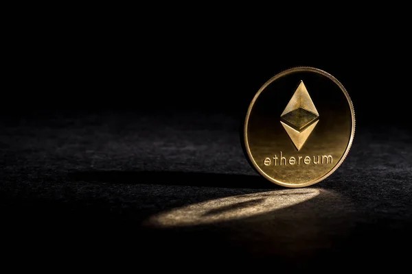 Мастер-класс по HODL: участник ICO Ethereum активировал 2000 ETH спустя десятилетие