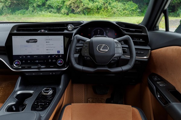 Управление будущего от Lexus: прощай, рулевая колонка