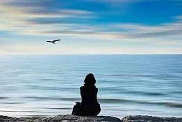 Сила тишины: почему психологи советуют чаще бывать наедине
