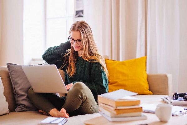 Как выбрать онлайн-школу для прохождения курсов