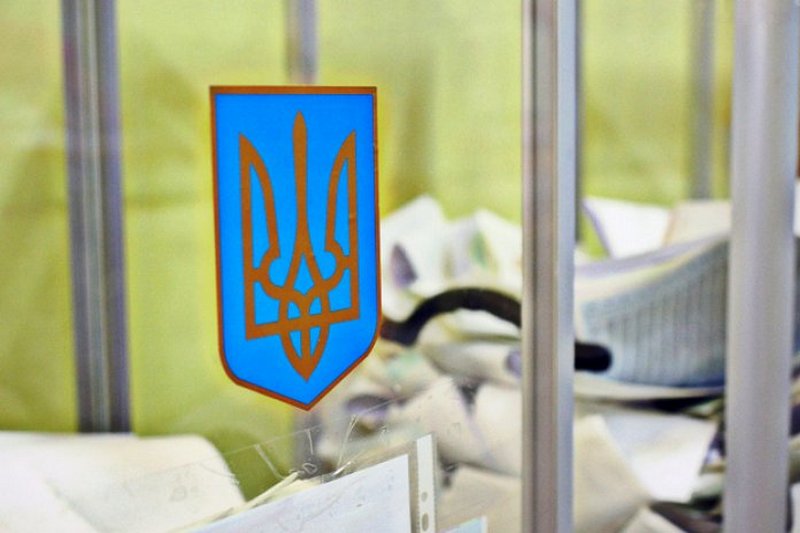 В Украине проходят первые выборы в 40 общинах