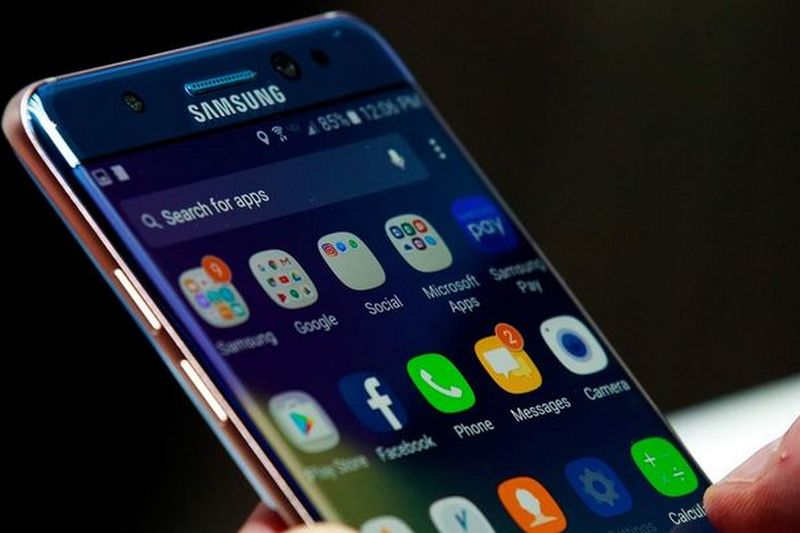Google выпустил важное обновление для смартфонов Samsung