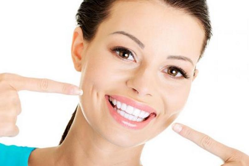 5 типичных заблуждений об уходе за зубами