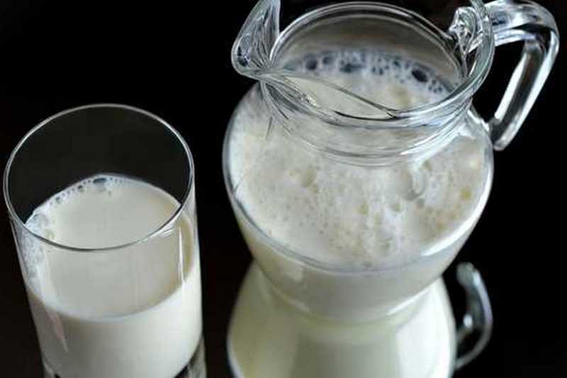 Россия отменил запрет на поставки молока из Беларуси