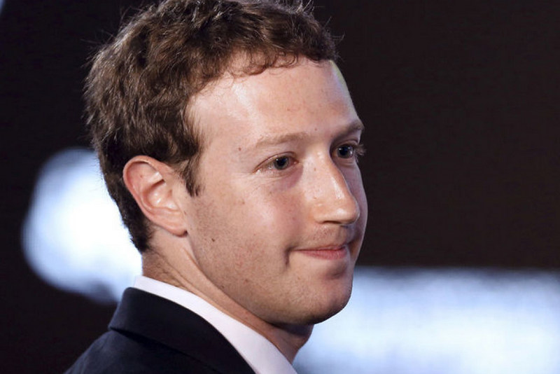Вложившие в Facebook 3 миллиарда долларов инвесторы хотят уволить Цукерберга